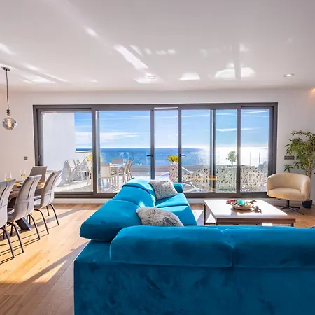 Appartement Luxury Penthouse With Huge Terrace And Sea And Golf Views *