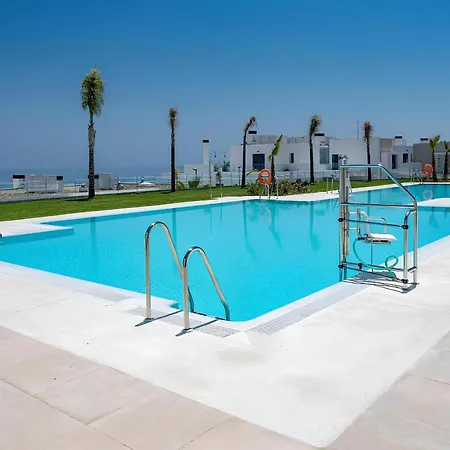 Luxury Penthouse With Huge Terrace And Sea And Golf Views Appartement